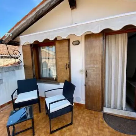 Ca' Silvestro Penthouse With Private Rooftop Apartman Velence
